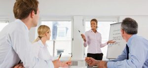 Potencialize Seus Ganhos: Estratégias para Aumentar a Renda com a Formação Profissional da Beharv